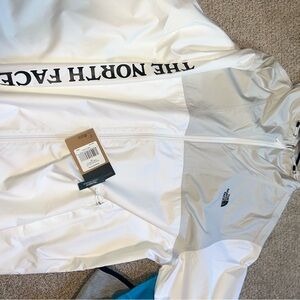 The North face wind breaker